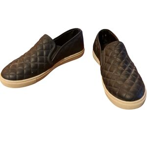 STEVE MADDEN Black Quilted Look Slip On Shoes